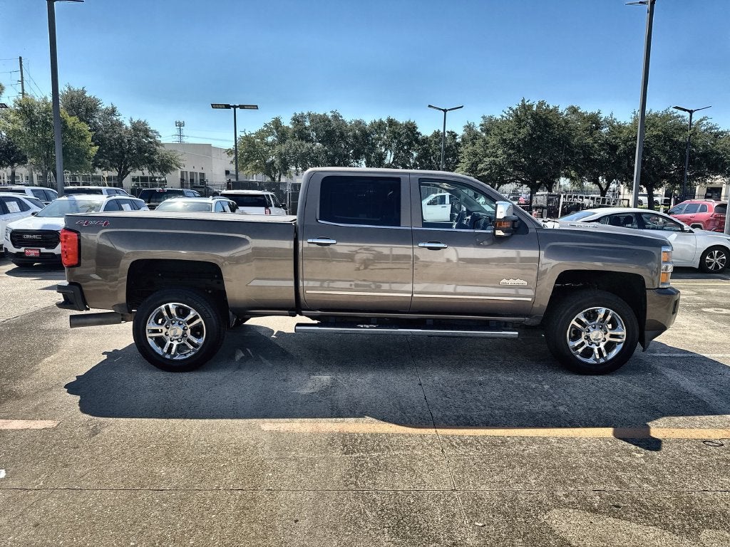 2015 Chevrolet Silverado 2500 HD High Country