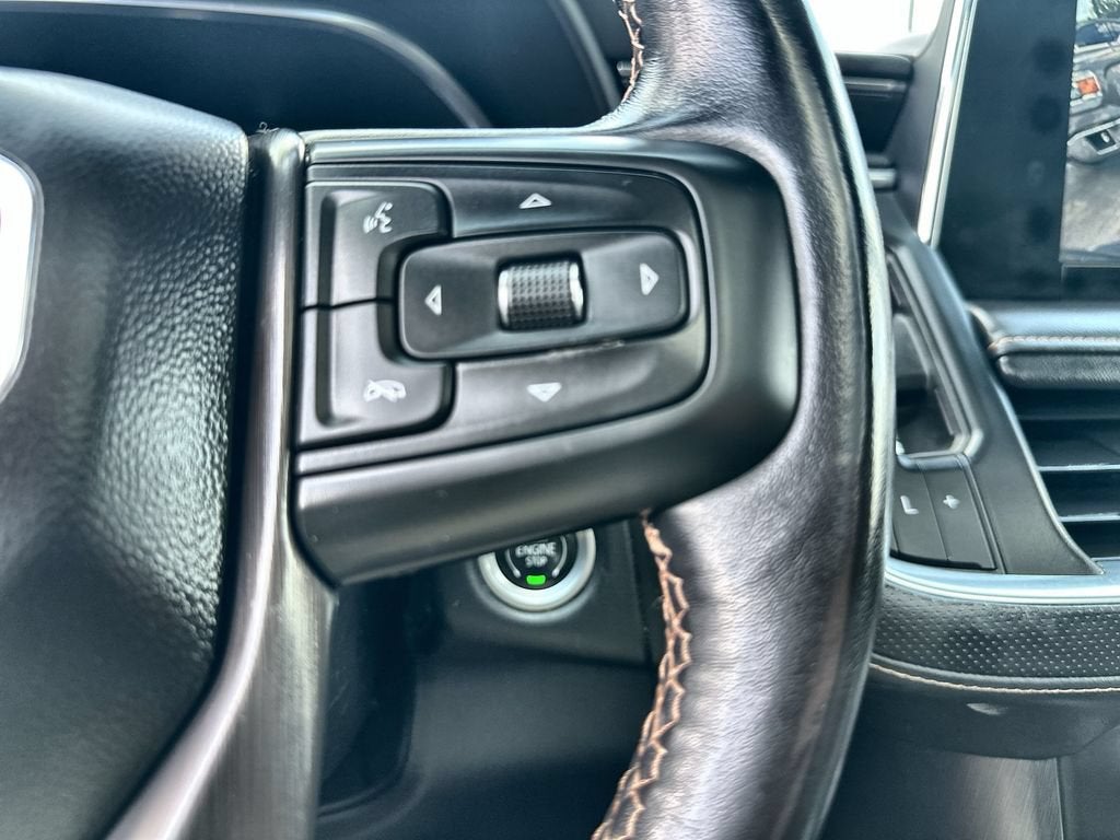 2022 GMC Yukon XL AT4