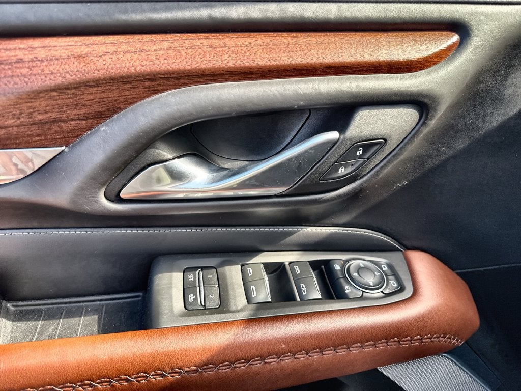 2023 GMC Yukon XL Denali Ultimate