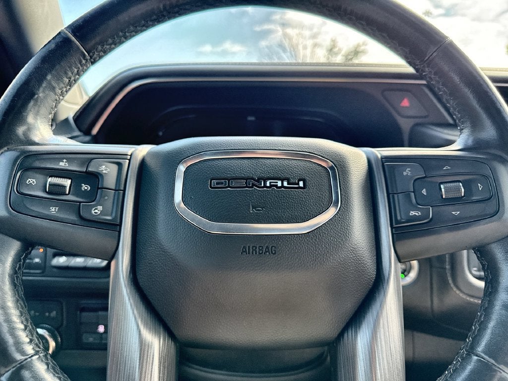 2023 GMC Yukon XL Denali Ultimate