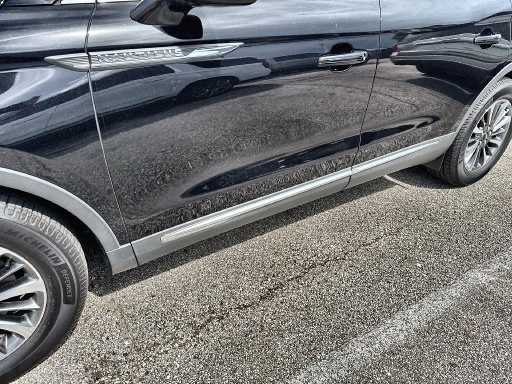 2021 Lincoln Nautilus Standard