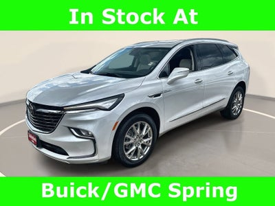 2023 Buick Enclave Essence
