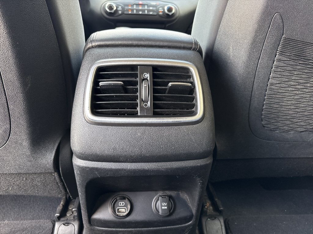 2020 Kia Sorento LX V6
