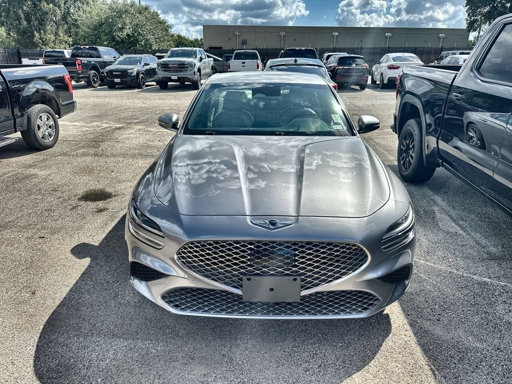 2022 Genesis G70 2.0T