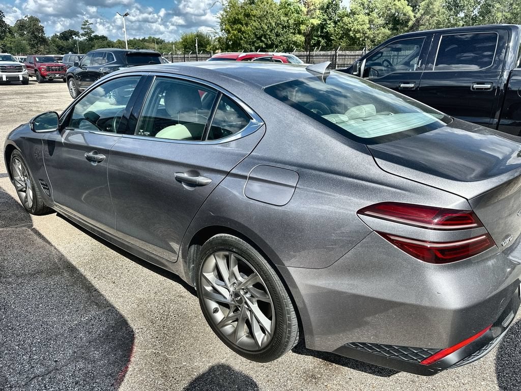 2022 Genesis G70 2.0T