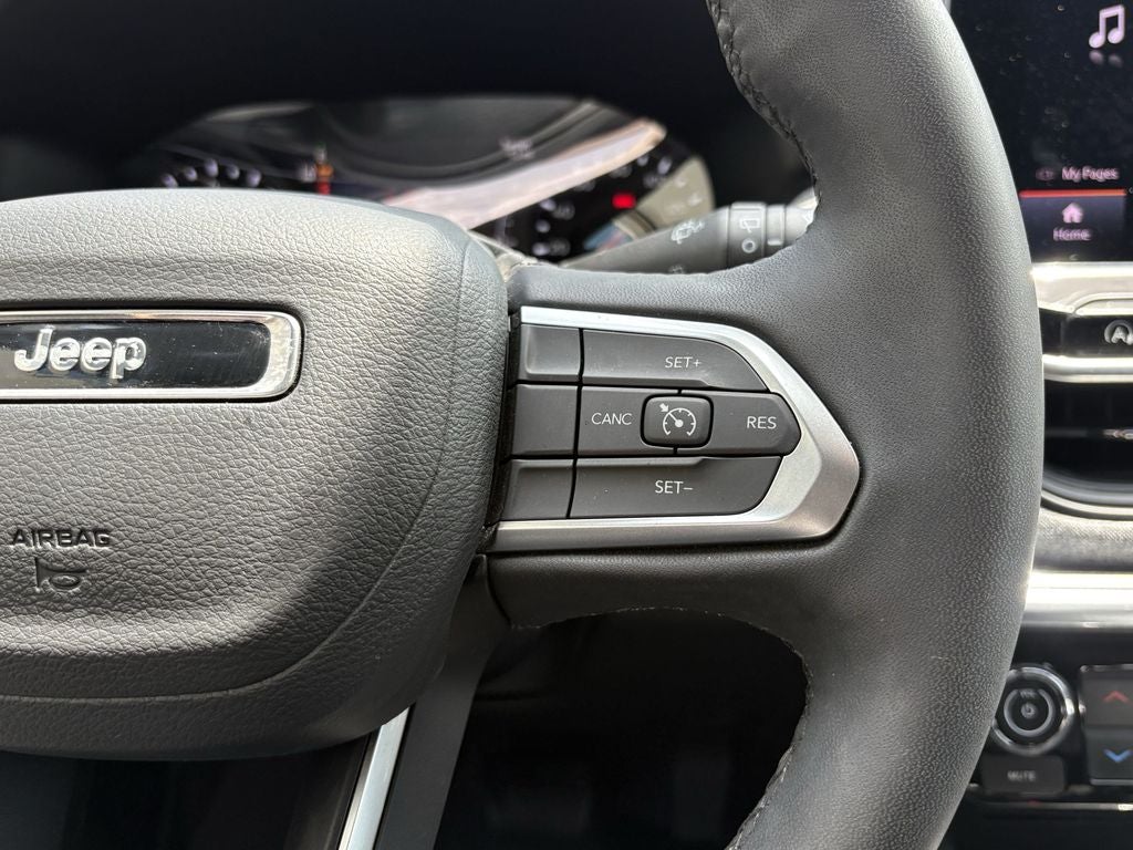 2024 Jeep Compass Latitude Lux