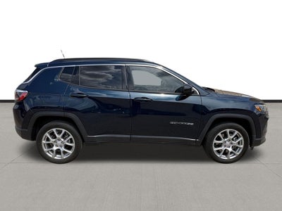 2024 Jeep Compass Latitude Lux