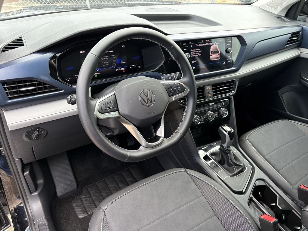 2024 Volkswagen Taos 1.5T SE