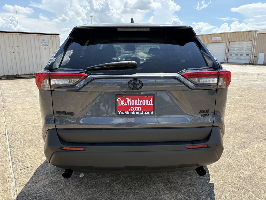 2025 Toyota RAV4 Hybrid XLE