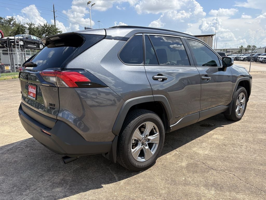 2025 Toyota RAV4 Hybrid XLE