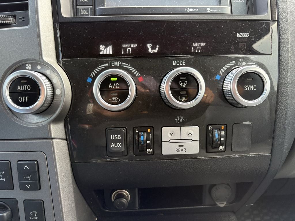 2014 Toyota Sequoia Platinum