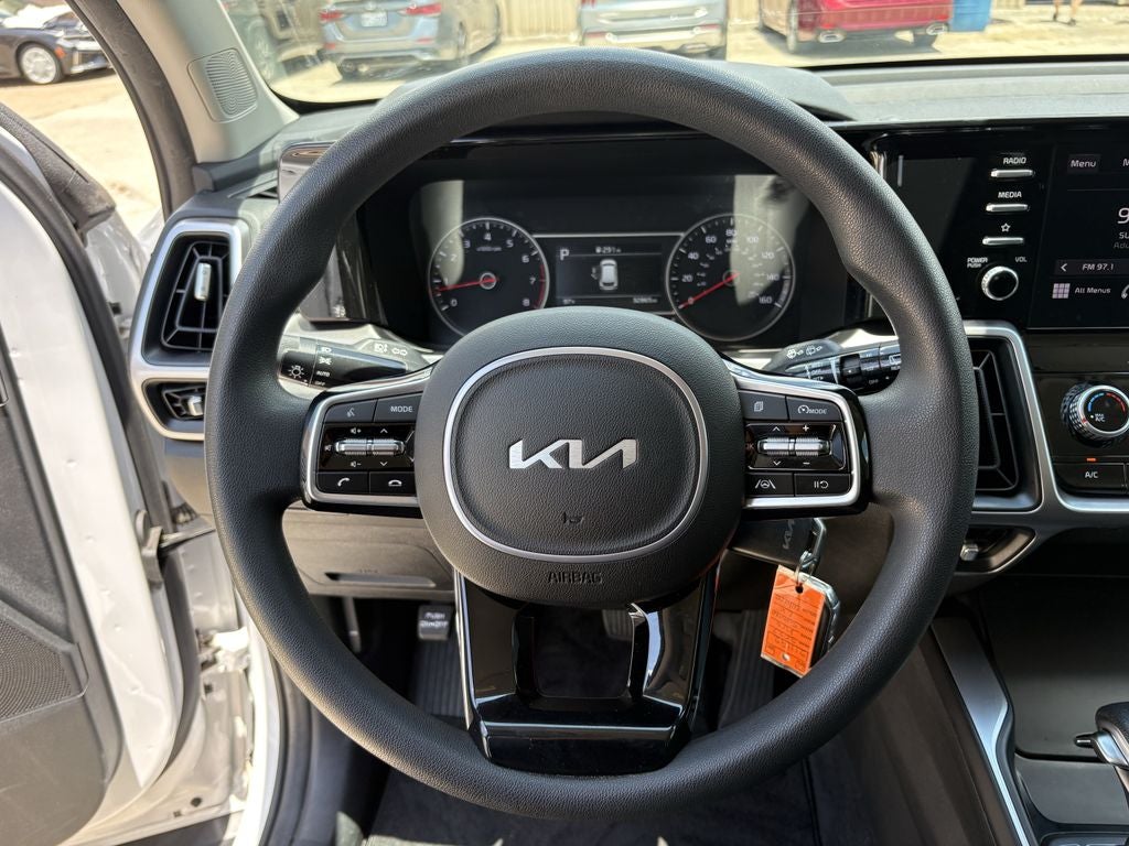 2023 Kia Sorento LX