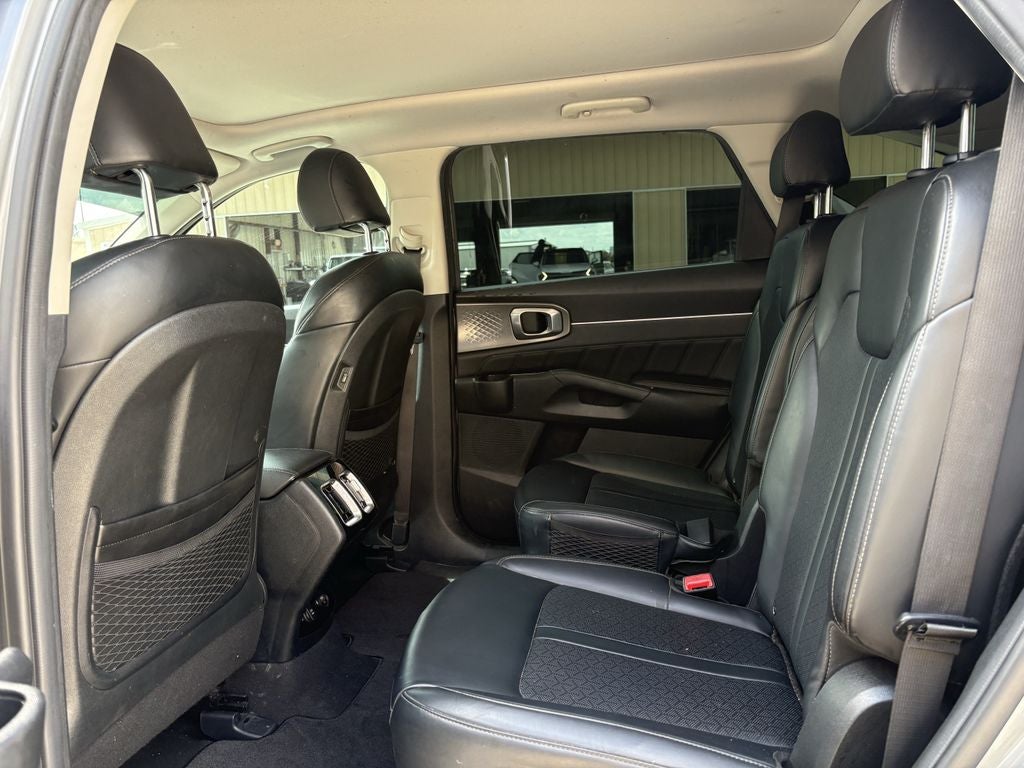 2022 Kia Sorento Plug-In Hybrid SX