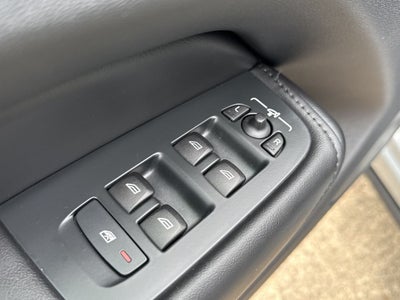 2024 Volvo XC60 B5 Core