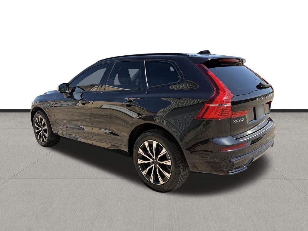 2024 Volvo XC60 B5 Plus Dark Theme