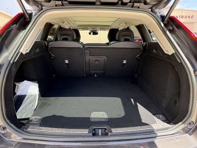 2024 Volvo XC60 B5 Plus Dark Theme
