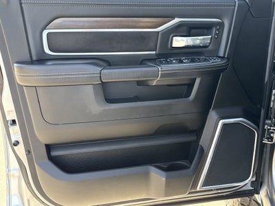 2024 RAM 3500 Laramie