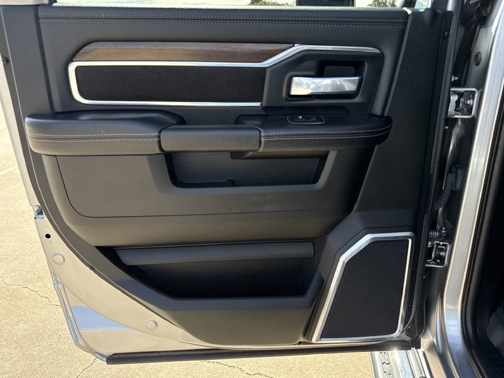 2024 RAM 3500 Laramie