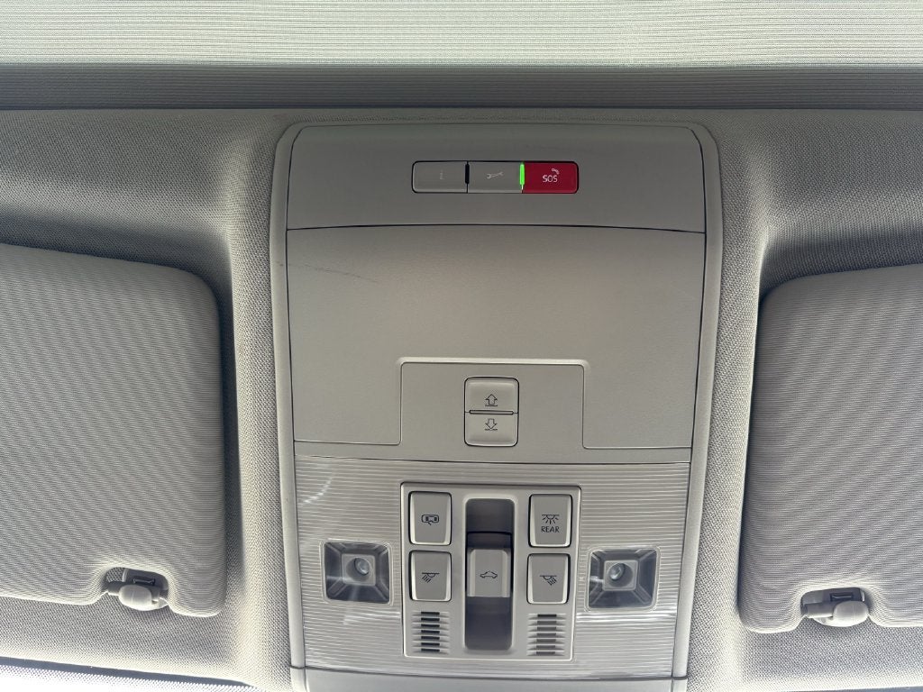 2023 Volkswagen Atlas 3.6L V6 SEL R-Line