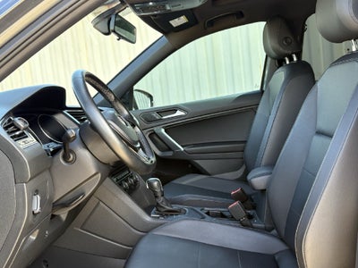 2020 Volkswagen Tiguan 2.0T SE R-Line Black
