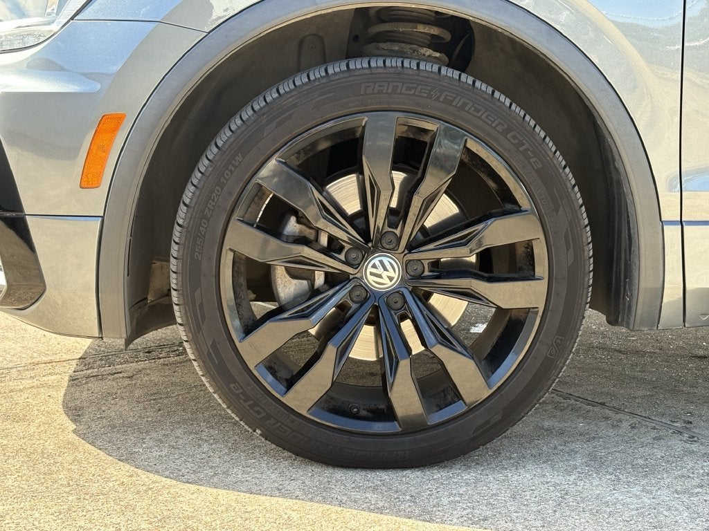 2020 Volkswagen Tiguan 2.0T SE R-Line Black