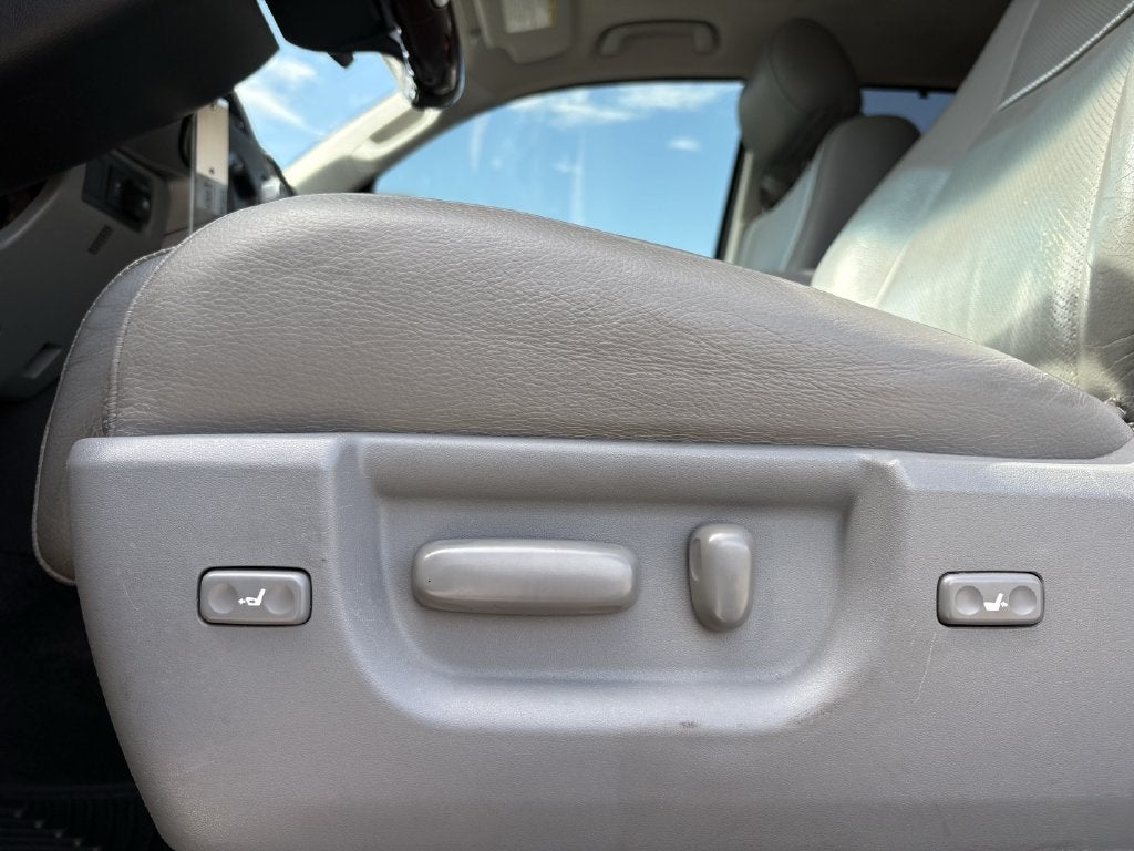 2014 Toyota Sequoia Platinum