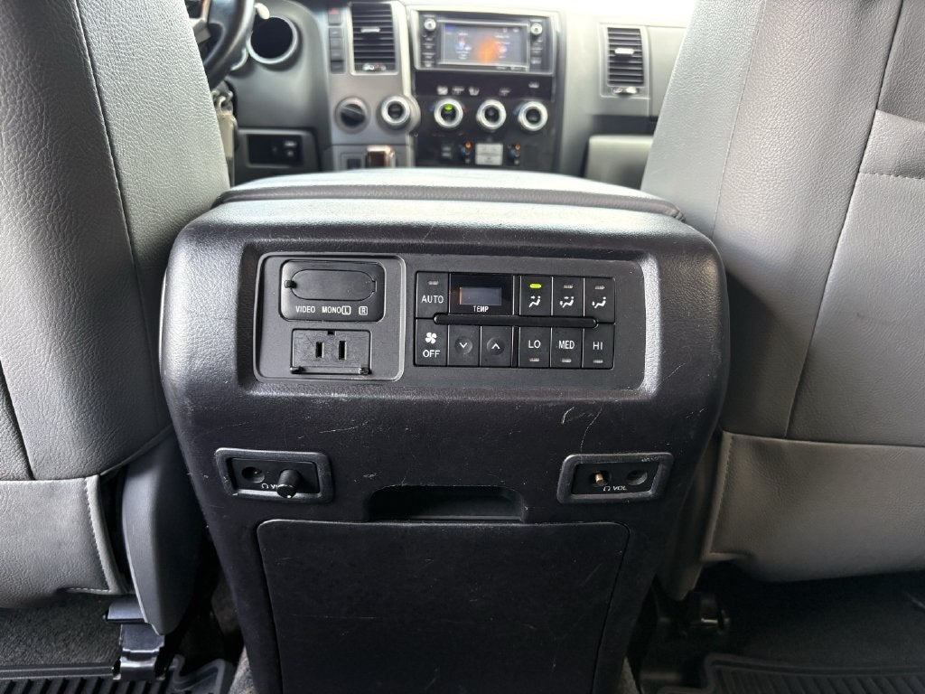 2014 Toyota Sequoia Platinum