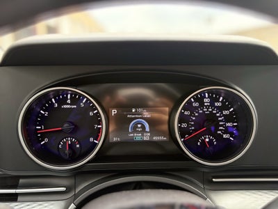 2024 Kia Carnival LX