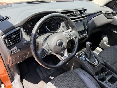 2022 Nissan Rogue Sport SV