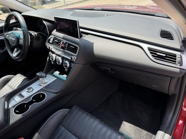 2022 Genesis G70 2.0T