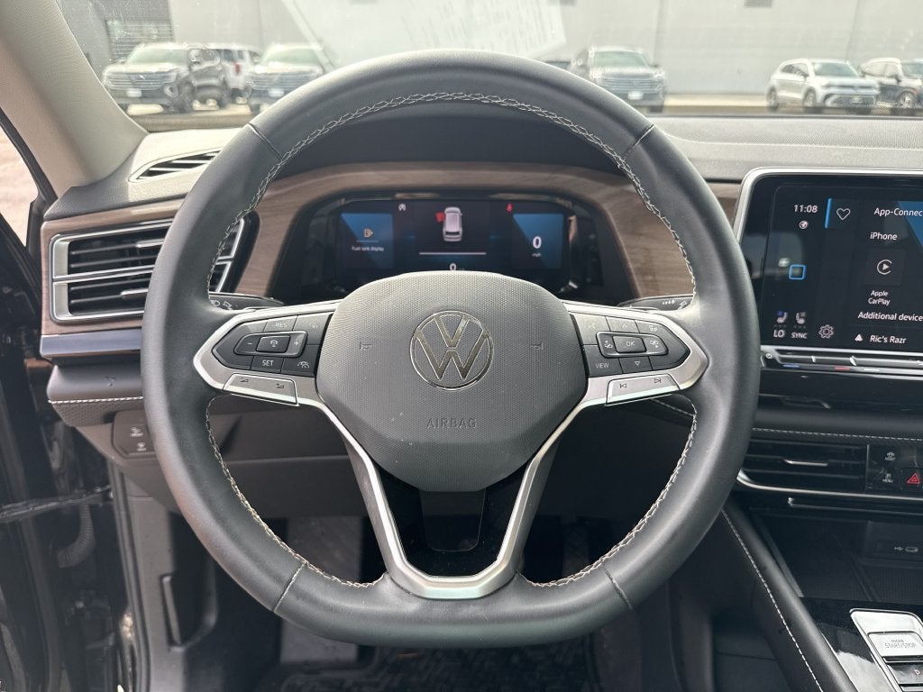 2024 Volkswagen Atlas 2.0T SE w/Technology