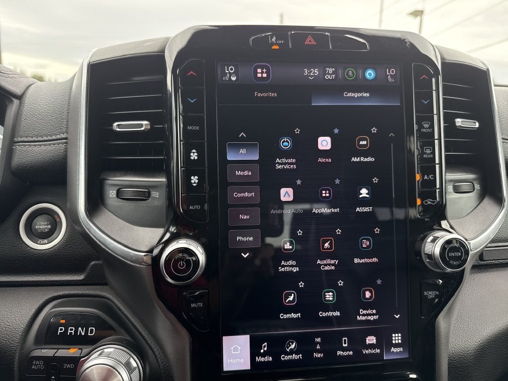 2025 RAM 1500 Laramie
