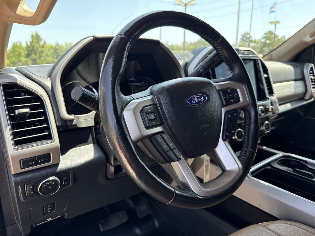 2022 Ford F-250SD Lariat