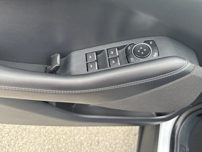 2022 Ford Mustang Mach-E Select
