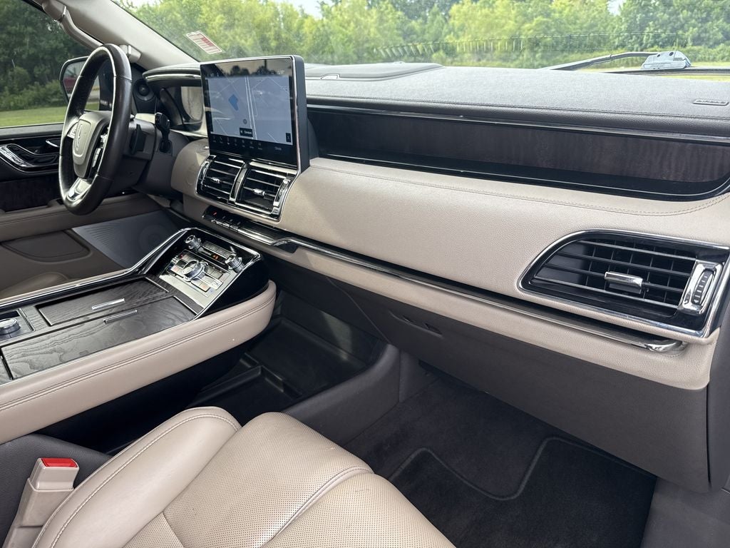 2022 Lincoln Navigator Reserve
