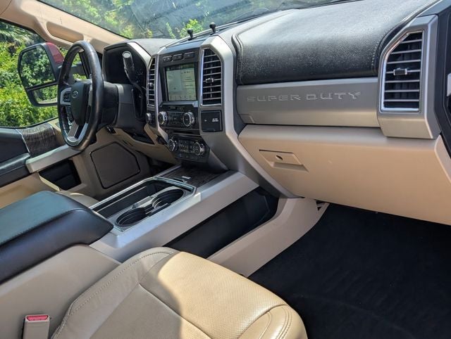 2017 Ford F-250SD Lariat