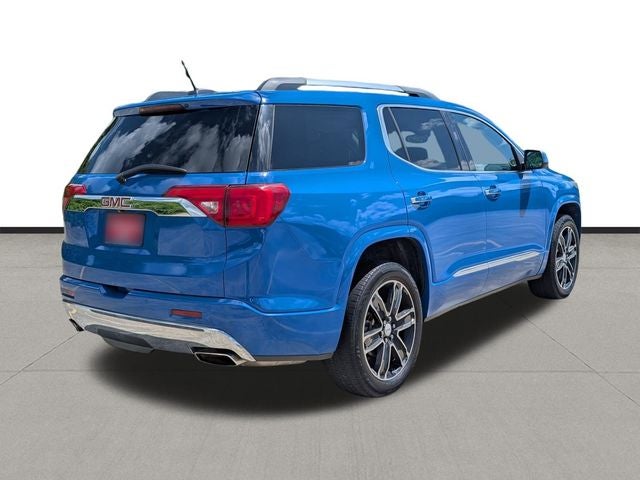 2017 GMC Acadia Denali