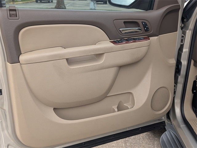 2011 Chevrolet Suburban 1500 LT LT1