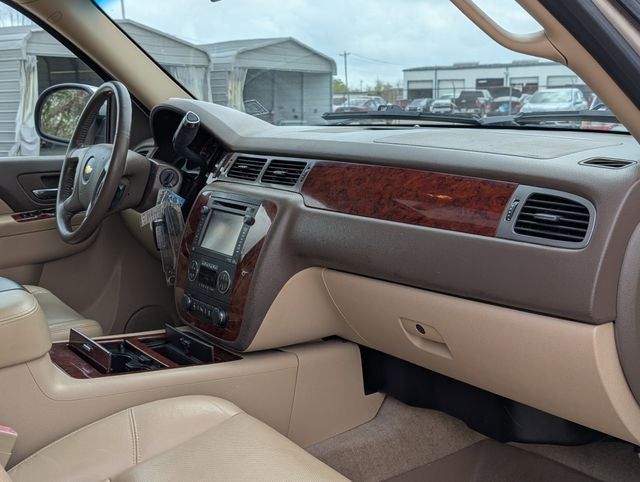 2014 Chevrolet Suburban 1500 LTZ