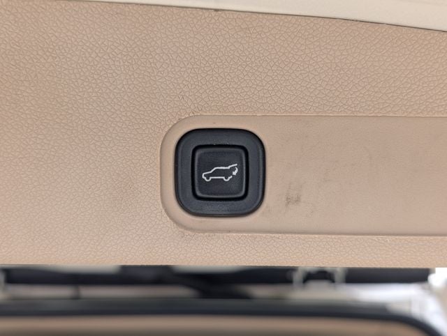 2014 Chevrolet Suburban 1500 LTZ