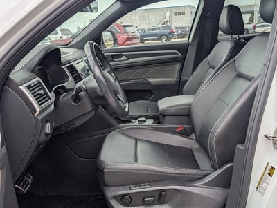 2023 Volkswagen Atlas Cross Sport 2.0T SEL R-Line Black