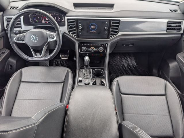 2023 Volkswagen Atlas Cross Sport 2.0T SEL R-Line Black