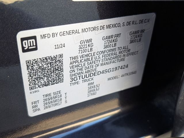 2025 GMC Sierra 1500 SLT