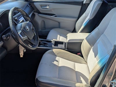 2017 Toyota Camry SE