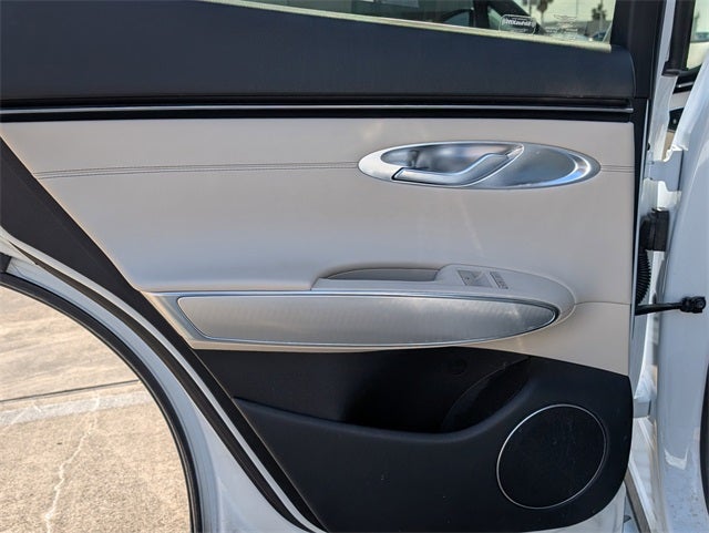 2024 Genesis GV70 2.5T