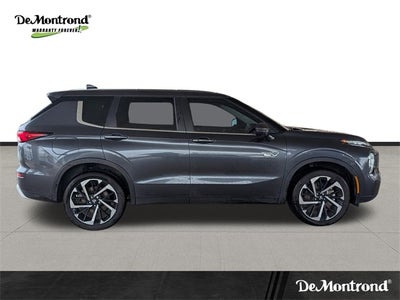 2025 Mitsubishi Outlander PHEV SE