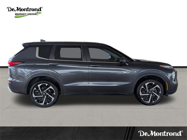 2025 Mitsubishi Outlander PHEV SE
