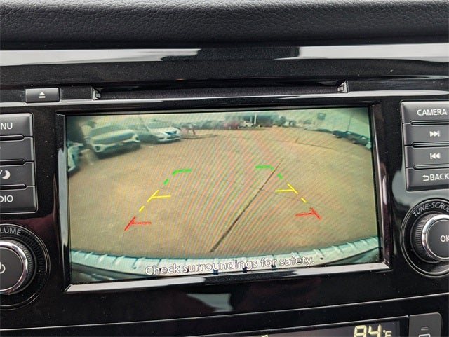 2022 Nissan Rogue Sport SV