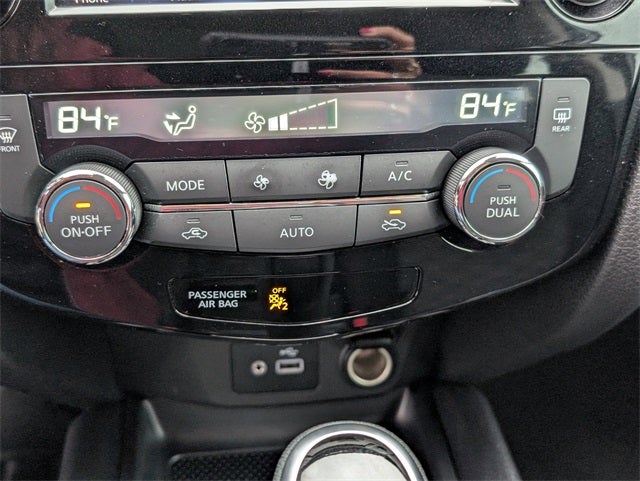 2022 Nissan Rogue Sport SV