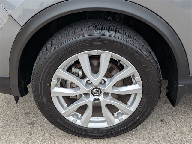 2022 Nissan Rogue Sport SV